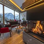 Chalet Stylish Alpine With Carport Neukirchen am Großvenediger