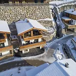 Stylish Alpine With Carport Chalet Neukirchen am Großvenediger