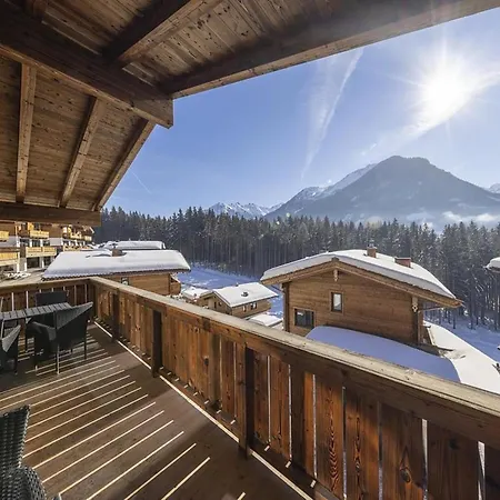 Stylish Alpine With Carport * Neukirchen am Großvenediger