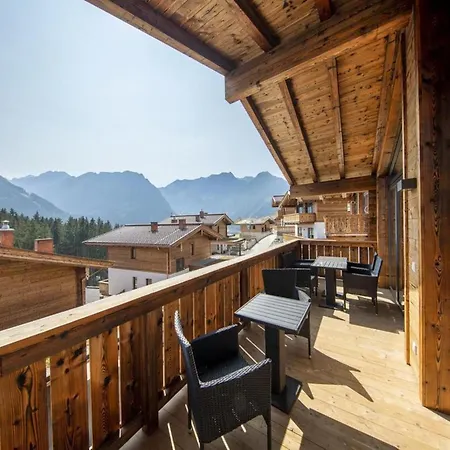 Stylish Alpine With Carport Chalet *