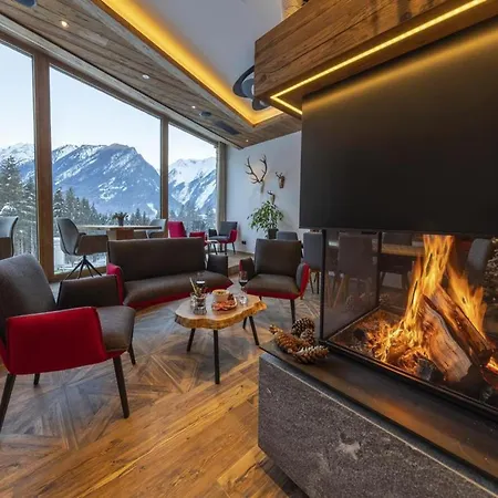 בקתה Stylish Alpine With Carport Neukirchen am Großvenediger