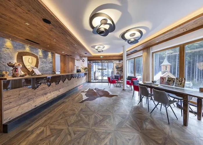 Stylish Alpine With Carport Horská chata