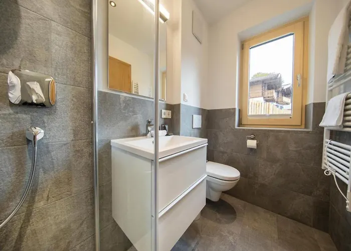 Stylish Alpine With Carport Neukirchen am Großvenediger